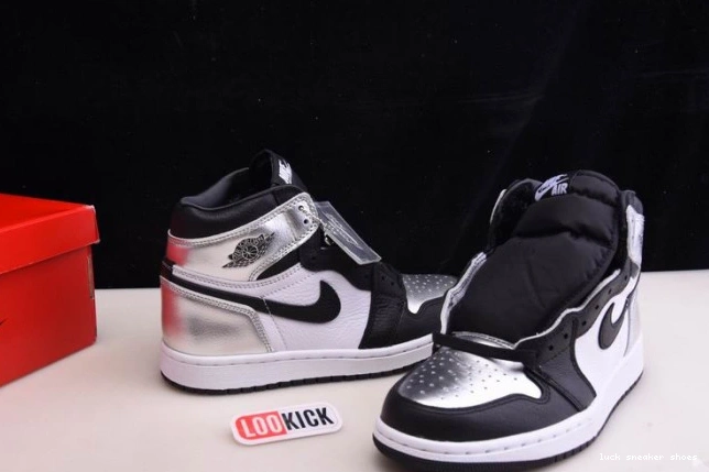 Cheap LUCY OG 1 CD0461-001 HIGH TOE AIR SILVER WMNS JORDAN 0818